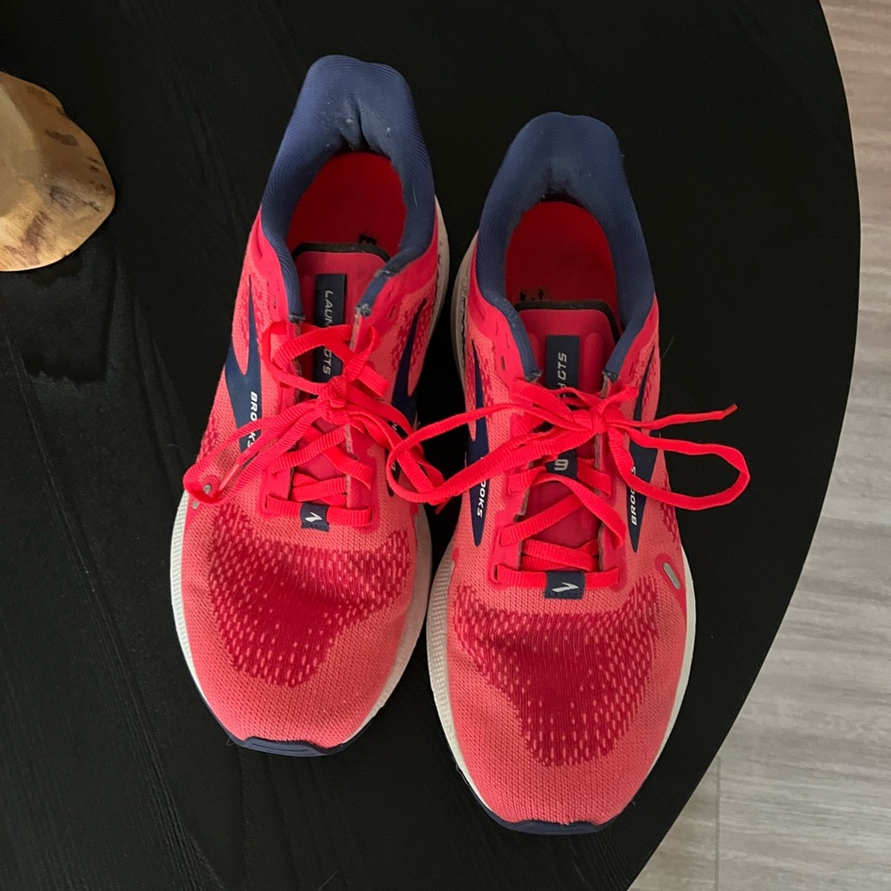 Women’s Brooks Hyperion Running Shoes